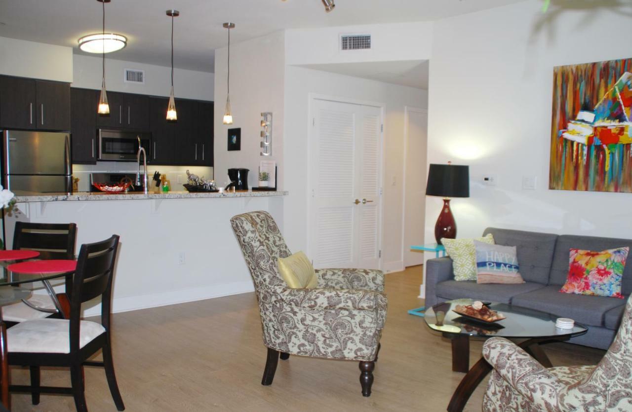 Luxury Style 1br + Parking, Pool, Gym Appartement