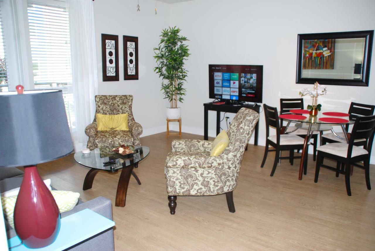 Luxury Style 1br + Parking, Pool, Gym * Los Angeles